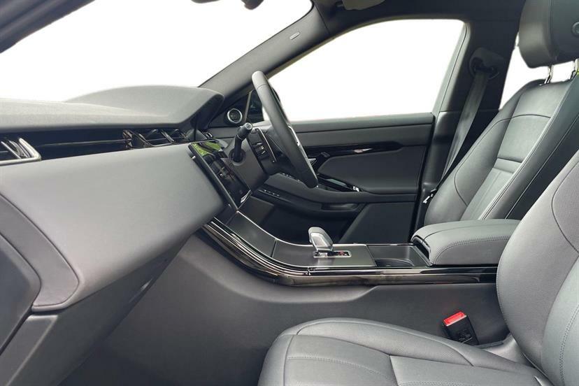 Land Rover Range Rover Evoque 2.0 D200 Dynamic Se LN25CMY Black #4