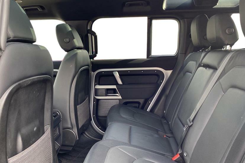 Land Rover Defender 110 3.0 D250 X-dynamic Se 110 KS23BFX Silver #4