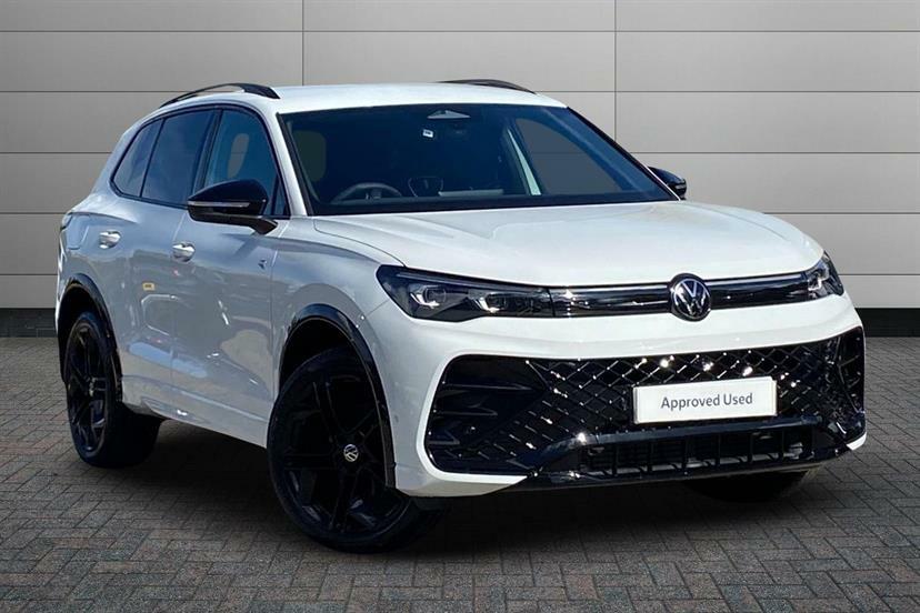 Volkswagen Tiguan 1.5 Etsi 150 R-line Dsg White