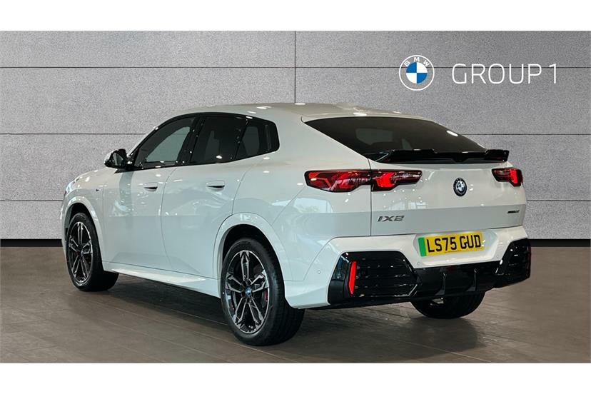 BMW iX2 150Kw Edrive20 Shadow Edition 65Kwh LS75GUD White #2