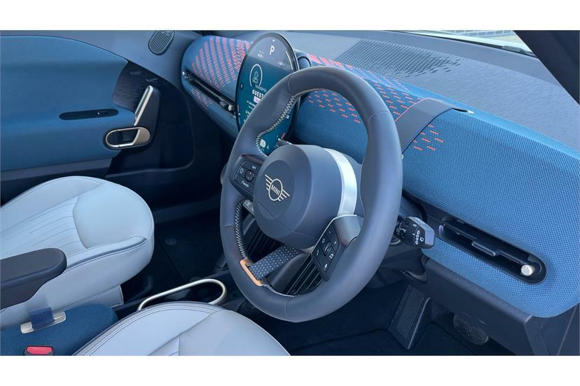 Mini Aceman 135Kw E Exclusive 43Kwh GV74UHJ Black #6