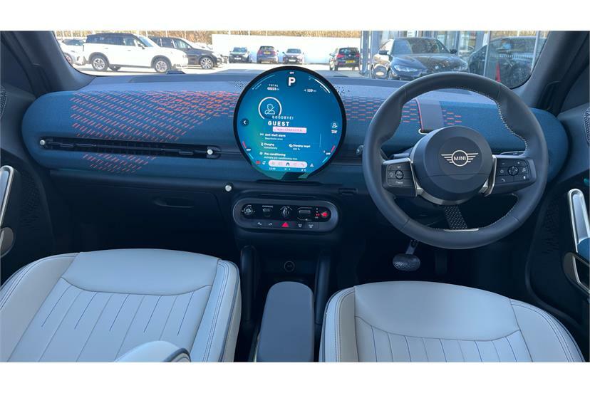 Mini Aceman 135Kw E Exclusive 43Kwh GV74UHJ Black #4