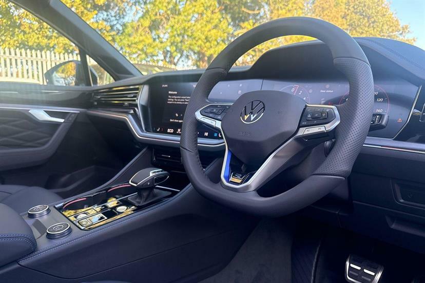 Volkswagen Touareg 3.0 V6 Tsi Ehybrid 4Motion R Tip Blue #6