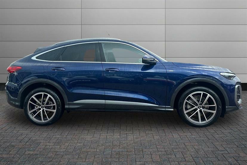 Audi Q5 2.0 Tdi Quattro Launch Edition S Tronic ML75TZJ Blue #4