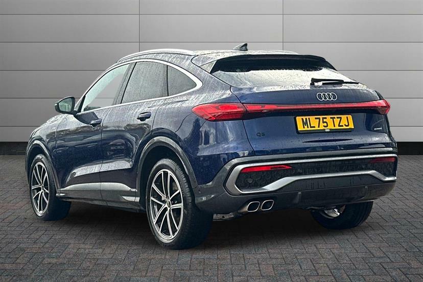 Audi Q5 2.0 Tdi Quattro Launch Edition S Tronic ML75TZJ Blue #3
