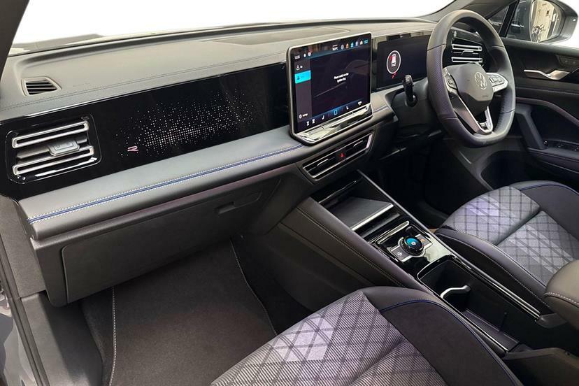 Volkswagen Tiguan 1.5 Etsi 150 R-line Dsg GK75ZRA Grey #2
