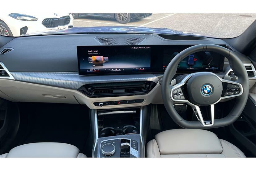 BMW 3 Series 330E 22.3 Kwh M Sport Step GY75LFJ Blue #4