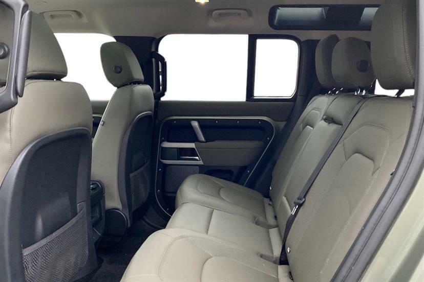 Land Rover Defender 110 3.0 D250 X-dynamic Se 110 KP72XYO Green #4