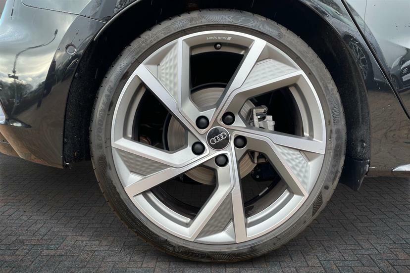 Audi A3 35 Tdi Black Edition S Tronic MV75FNA Black #5