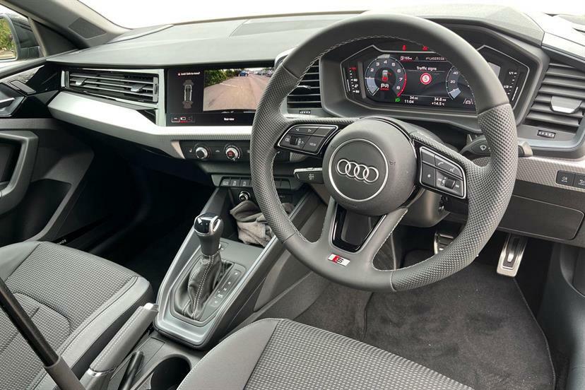 Audi A1 30 Tfsi S Line S Tronic Tech Pack LR75YTZ Black #6