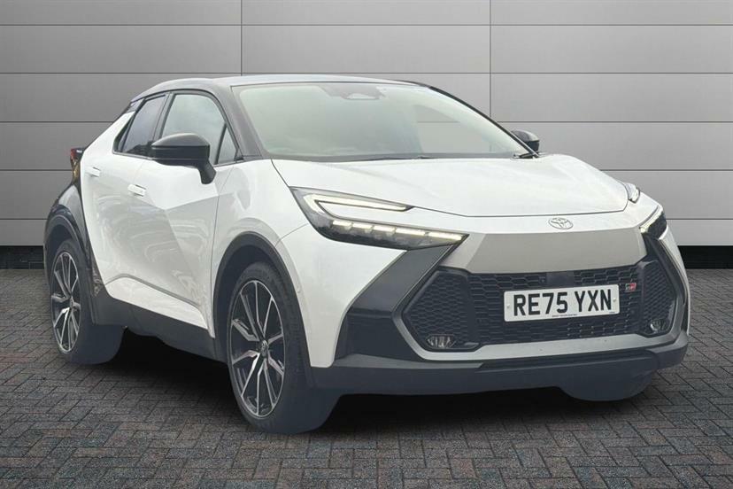 Toyota C-Hr 2.0 Phev Gr Sport Cvt White