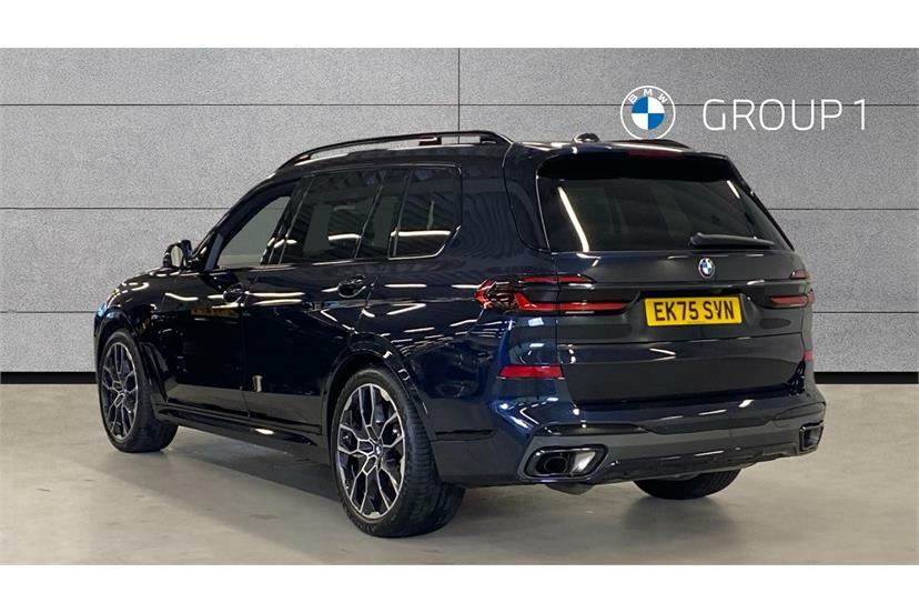 BMW X7 Xdrive40d Mht M Sport Step EK75SVN Black #2