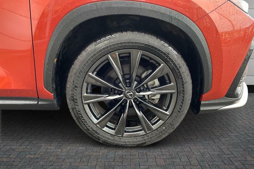 Lexus NX 450H 2.5 F-sport E-cvt Takumi Packsunroof Orange #5