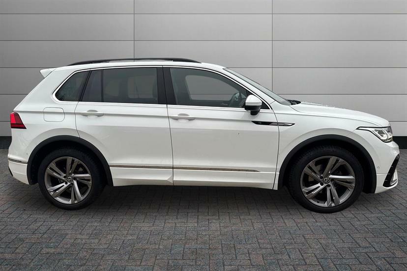 Volkswagen Tiguan 1.5 Tsi 150 R-line Edition Dsg VU24KGG White #4