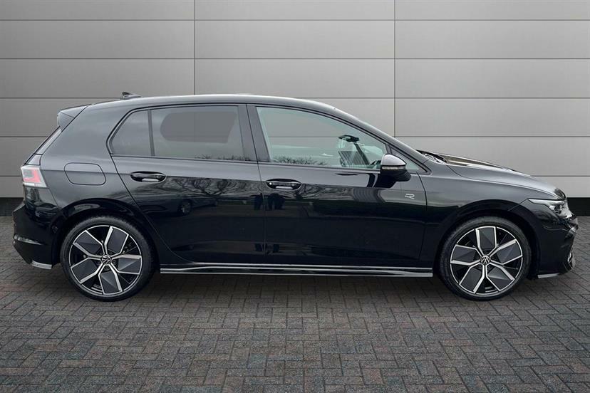 Volkswagen Golf 1.5 Etsi 150 Black Edition Dsg GL75RBO Black #4