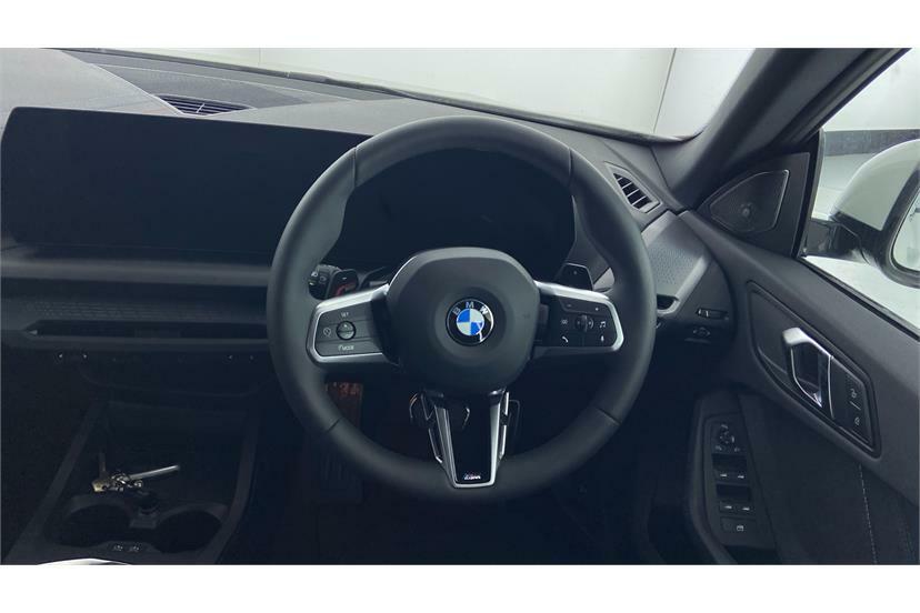 BMW 2 Series 220 M Sport Step White #5