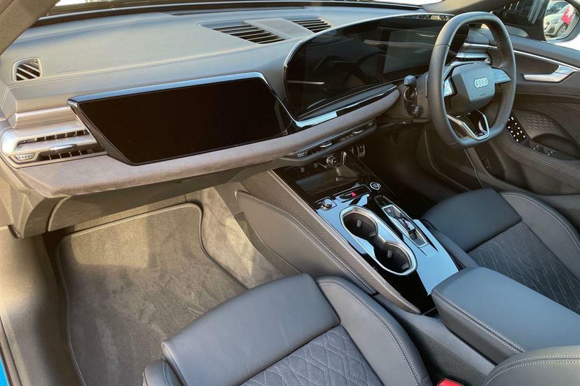 Audi A6 2.0 Tdi Quattro 204 Edition 1 S Tronic MW75WYG Black #2