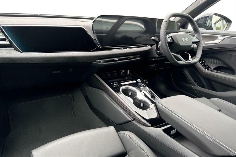 Audi A6 2.0 Tfsi 204 Edition 1 S Tronic Soundvision EY75SYF Black #2