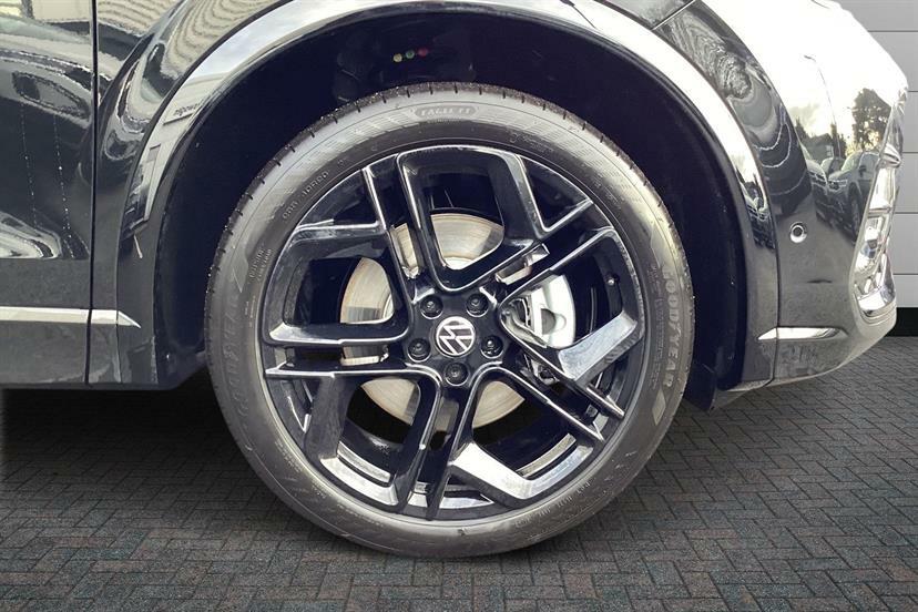 Volkswagen Tiguan 2.0 Tdi R-line Dsg EF75KXV Black #5
