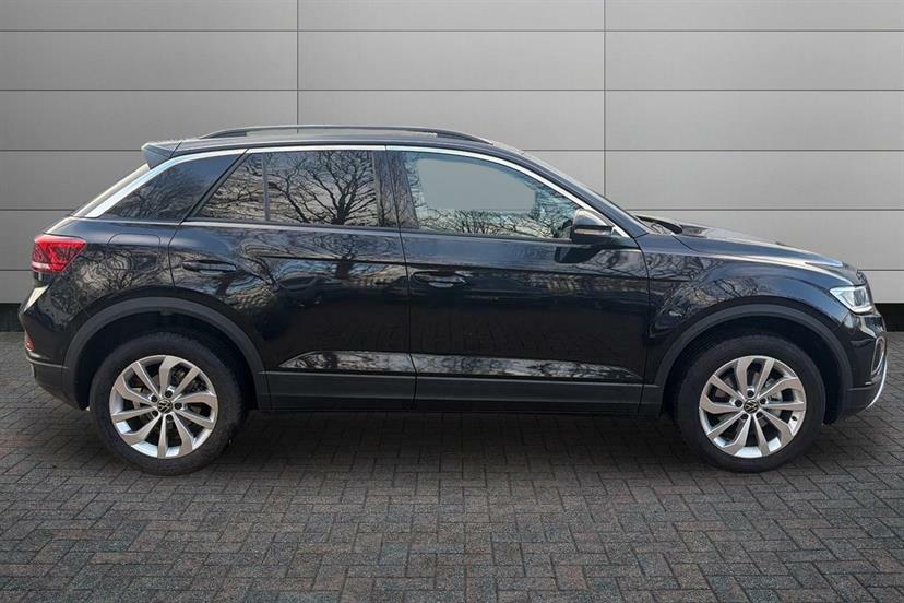 Volkswagen T-Roc 1.5 Tsi Match Dsg AF75YWA Black #4