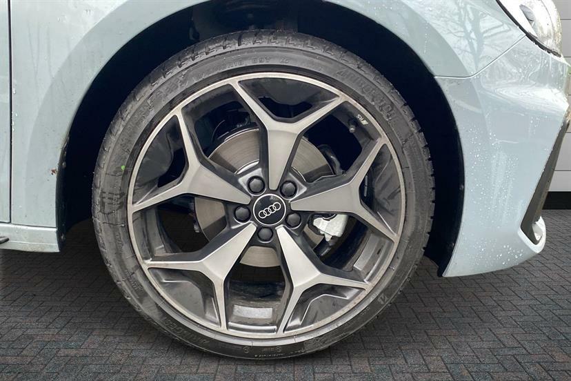 Audi A1 35 Tfsi Black Edition S Tronic Grey #5