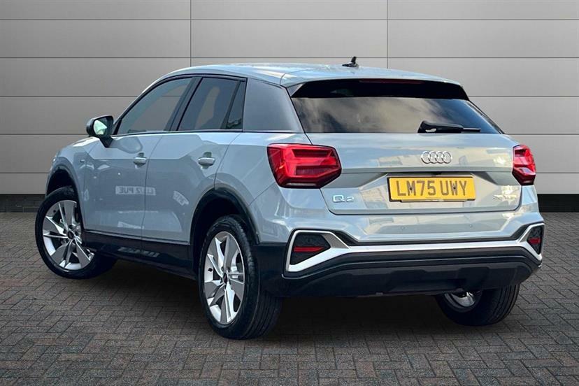 Audi Q2 35 Tfsi S Line S Tronic Cs LM75UWY Grey #3