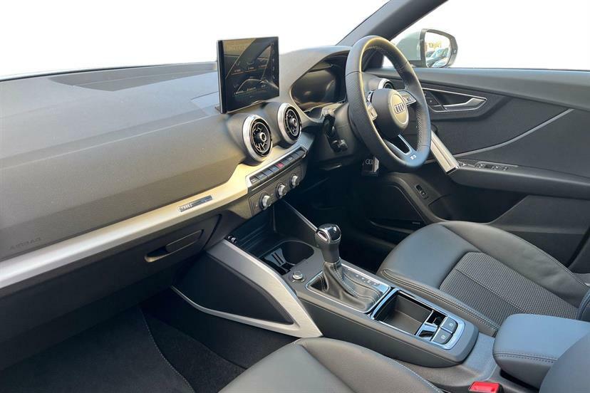 Audi Q2 35 Tfsi S Line S Tronic Cs LM75UWY Grey #2