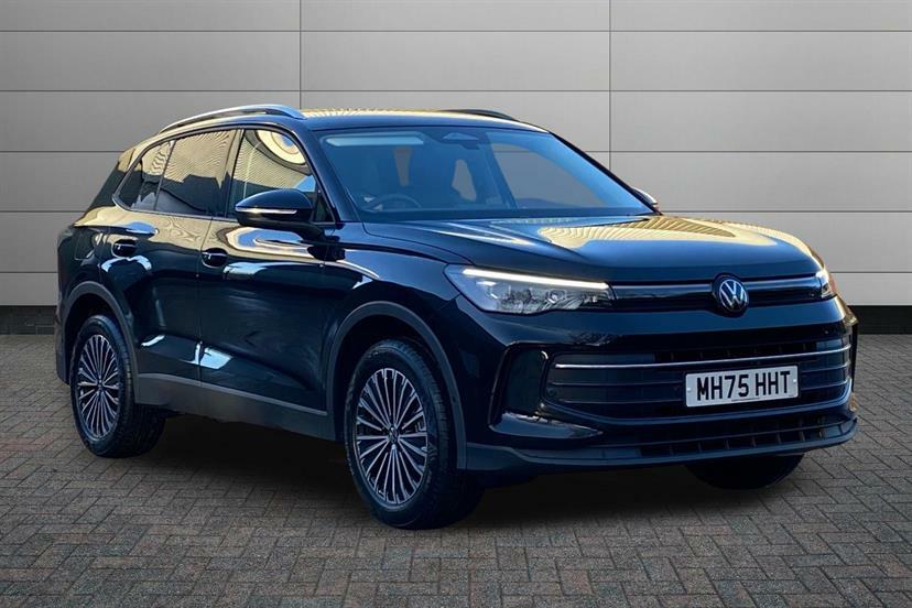 Volkswagen Tiguan 1.5 Etsi 150 Match Dsg Black