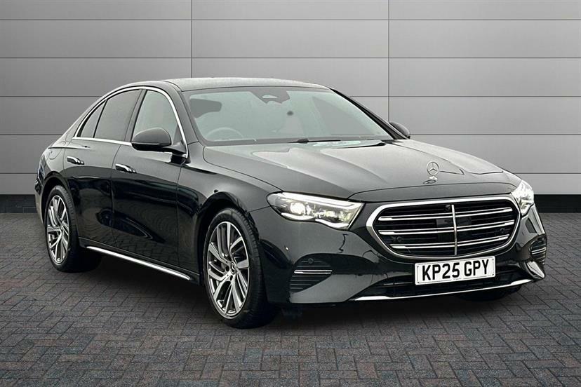 Mercedes-Benz E Class E200 Exclusive Premium 9G-tronic Black