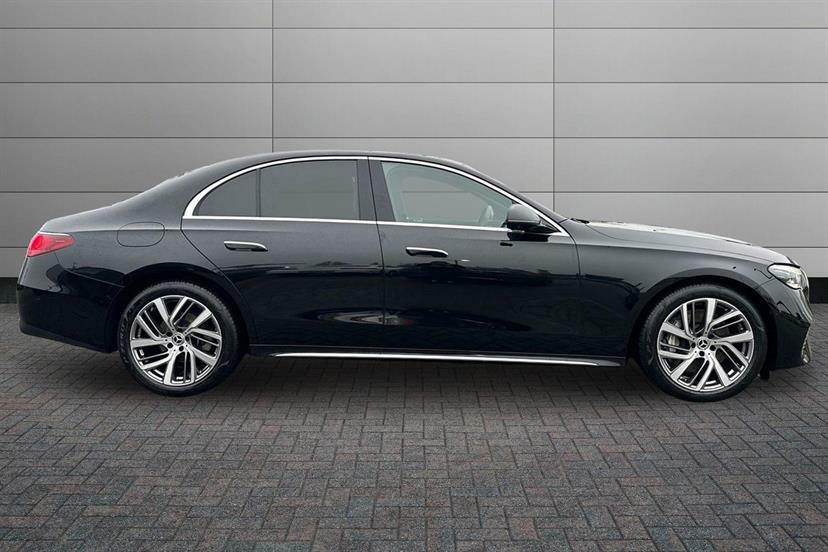 Mercedes-Benz E Class E200 Exclusive Premium 9G-tronic KP25GPY Black #3