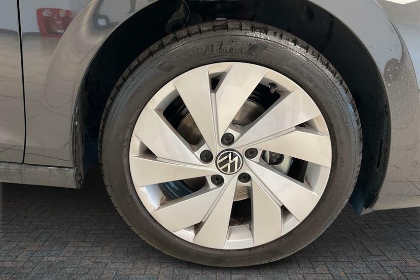 Volkswagen Golf 1.5 Tsi 150 Style EJ75ZXE Grey #5