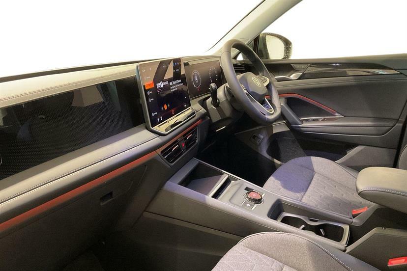 Volkswagen Tiguan 2.0 Tdi Match Dsg EF75HSC Green #2
