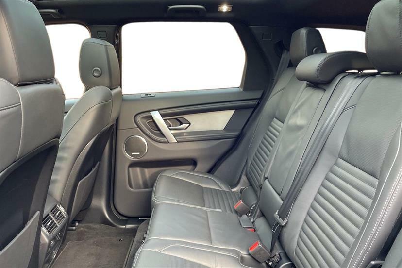 Land Rover Discovery Sport 2.0 D200 Dynamic Hse 7 Seat KM24WZP Black #4