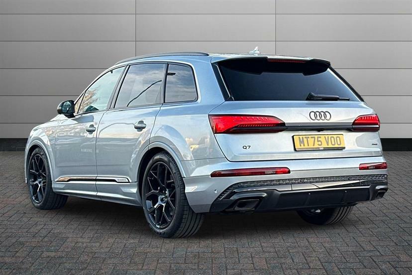 Audi Q7 50 Tdi Quattro Black Edition Tiptronic MT75VOO Silver #3