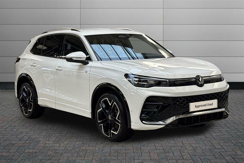 Volkswagen Tiguan 1.5 Etsi 150 R-line Dsg White