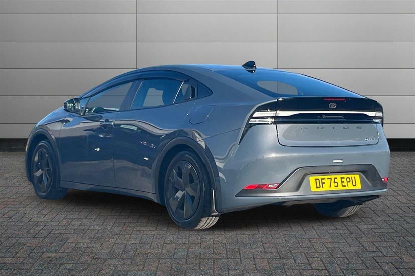 Toyota Prius 2.0 Phev Design Cvt DF75EPU  #3
