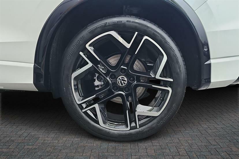 Volkswagen Tiguan 1.5 Etsi 150 R-line Dsg DF75VKN White #5