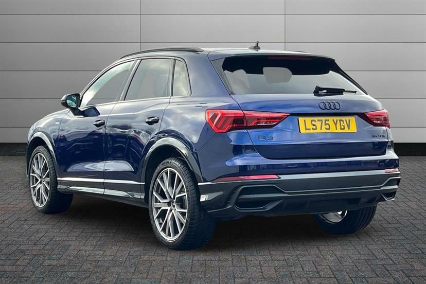 Audi Q3 35 Tfsi Black Edition S Tronic 20 Alloy LS75YDV Blue #3