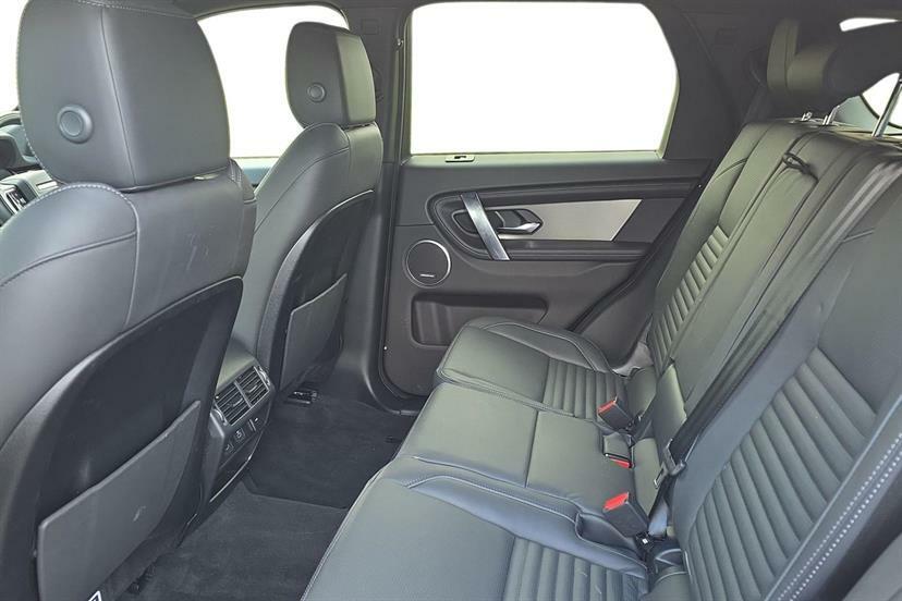 Land Rover Discovery Sport 2.0 D200 Dynamic Hse 5 Seat PO25YBC Black #4
