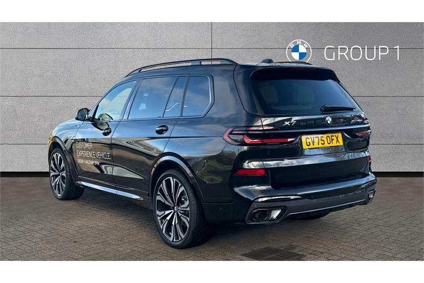 BMW X7 Xdrive40d Mht M Sport Step GV75OFX Black #2