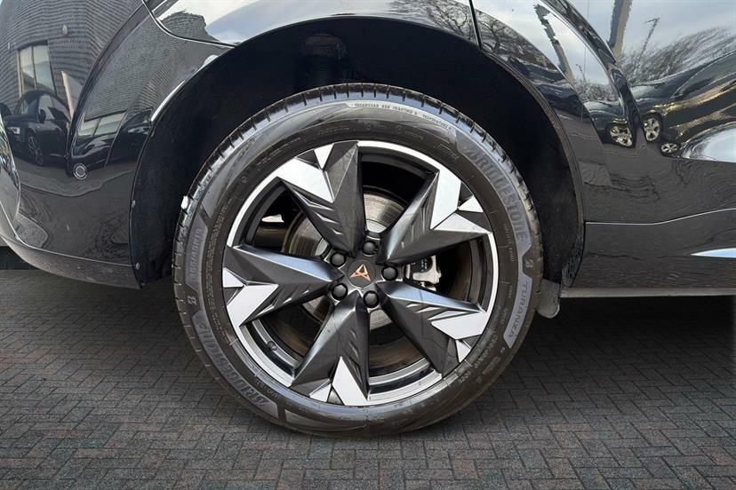 Cupra Terramar 1.5 Ehybrid 204 V2 Dsg LN75NDE Black #5