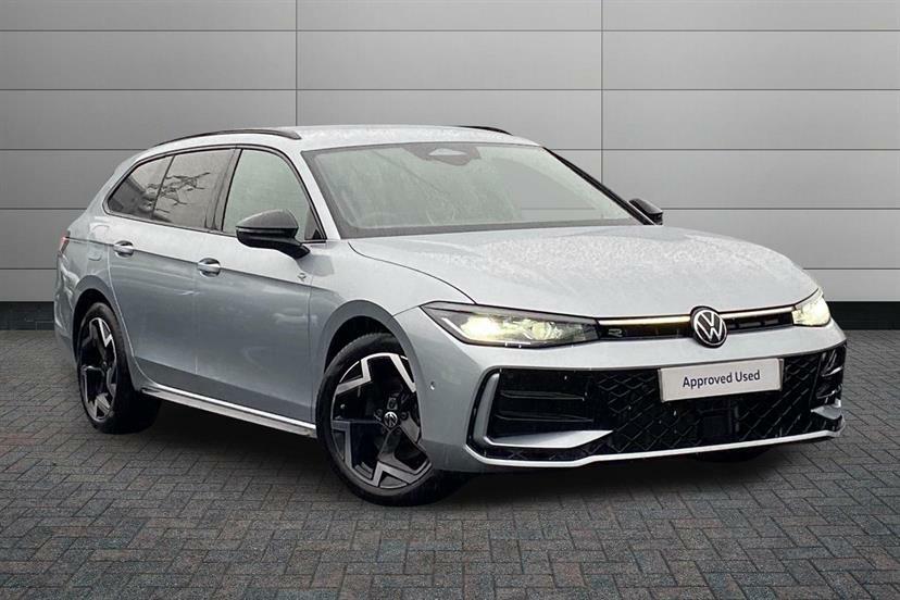 Volkswagen Passat 1.5 Etsi R-line Dsg Silver