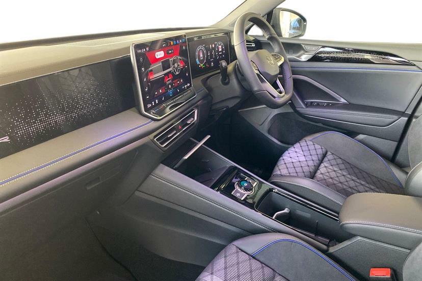 Volkswagen Tiguan 1.5 Etsi 150 R-line Dsg MW75NVE Grey #2