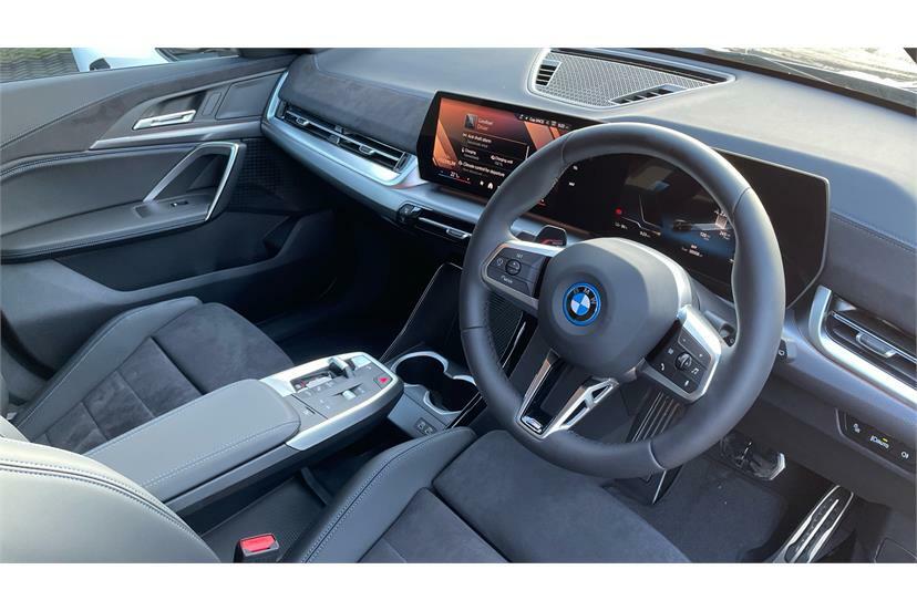 BMW iX1 150Kw Edrive20 M Sport 65Kwh EN75OCW Black #6