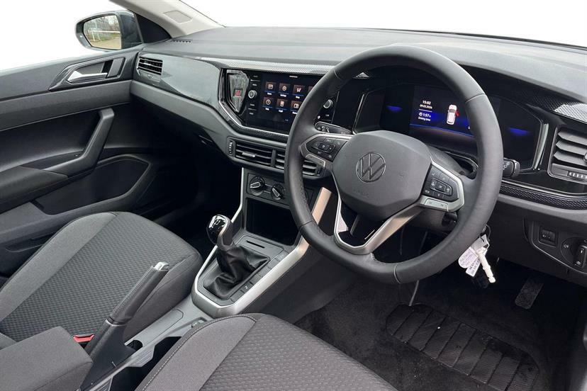 Volkswagen Polo 1.0 Tsi Match AK75ZXV Black #6