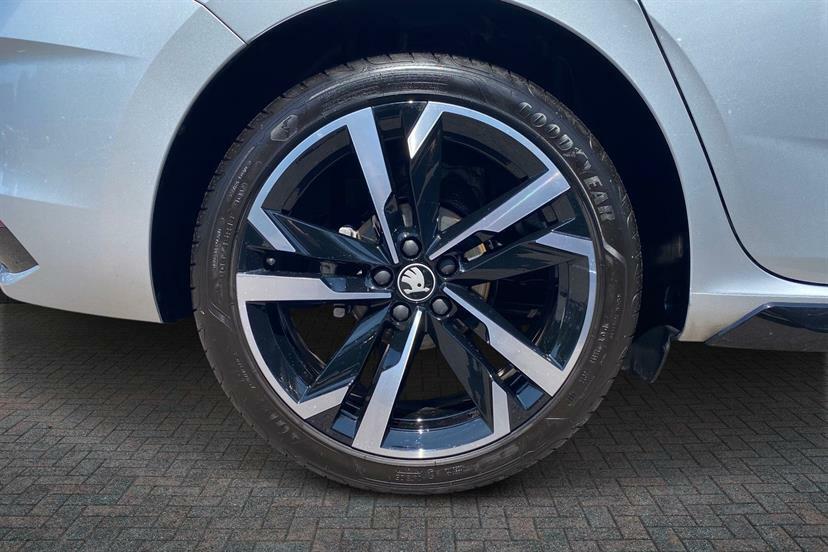 Skoda Scala 1.5 Tsi Monte Carlo Edition Dsg LN25YOH Silver #5