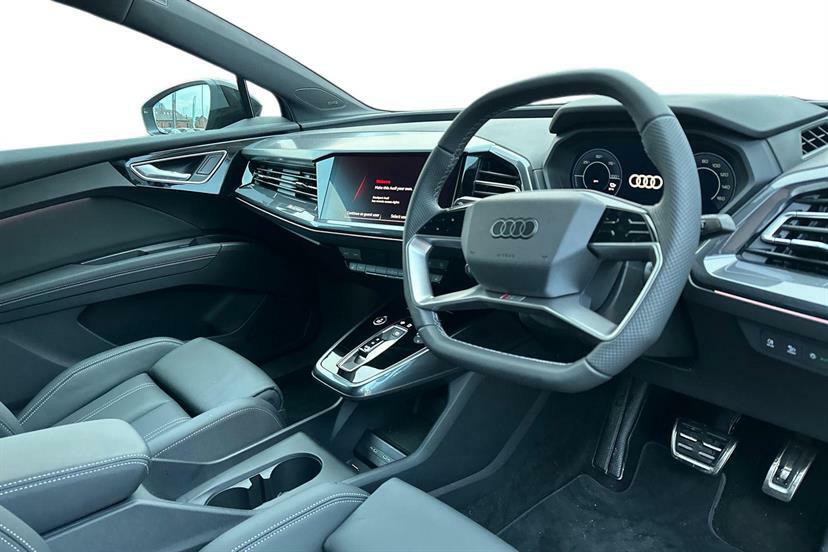 Audi Q4 E Tron 150Kw 40 63Kwh Black Edition Tech Pack MM75VKA Grey #6