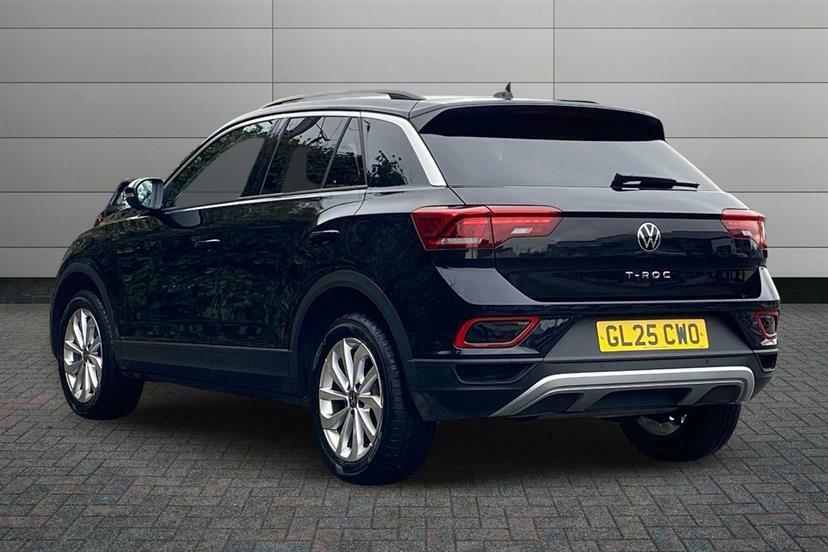 Volkswagen T-Roc 1.5 Tsi Match GL25CWO Black #3