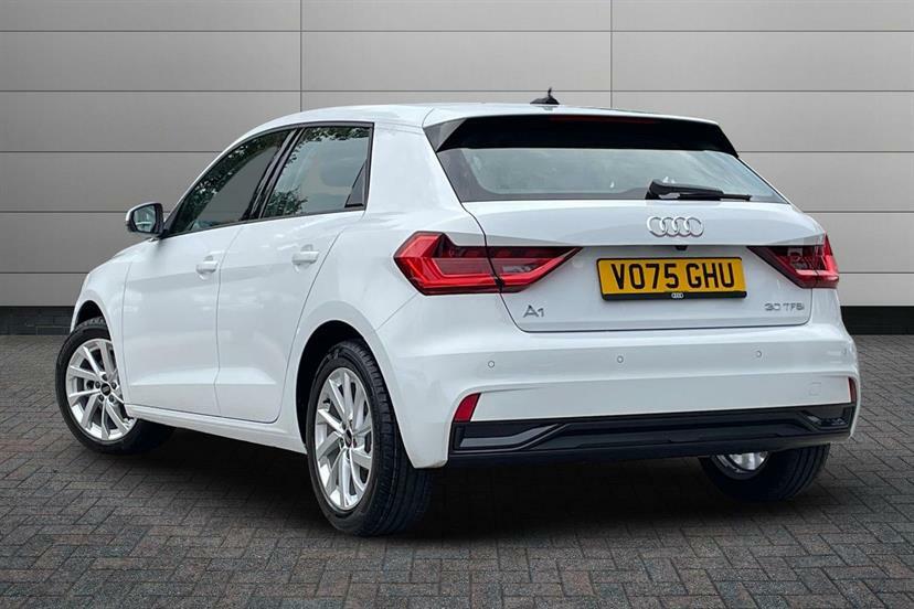 Audi A1 30 Tfsi Sport S Tronic Tech Pack VO75GHU White #3
