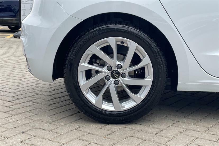 Audi A1 30 Tfsi Sport S Tronic Tech Pack VO75GHU White #5